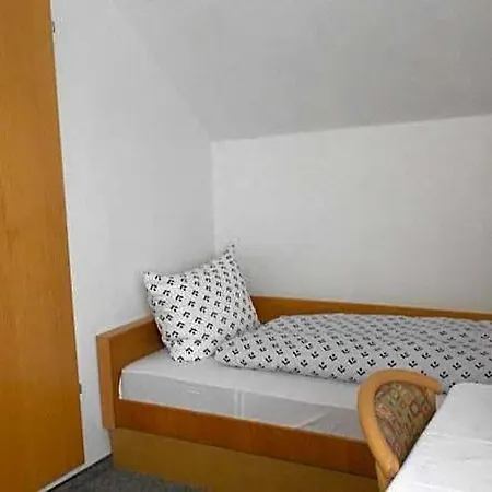 Specht 2* Witten